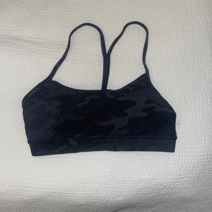 Lululemon Power Y Bra Black camo size 6